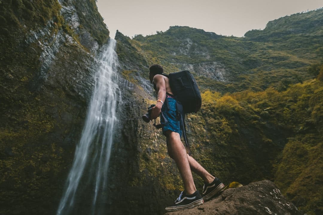 découvrez l'art de la photographie de voyage et capturez des souvenirs inoubliables à travers le monde. explorez des conseils, des astuces et des inspirations pour améliorer vos compétences en photographie tout en immortalising vos aventures.