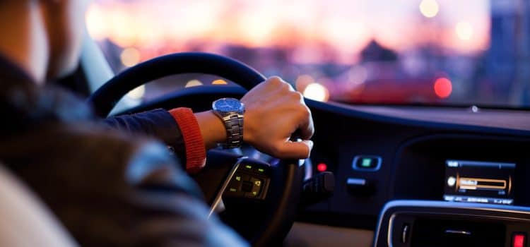 Comment choisir la voiture de vos rêves : les indispensables de nos guides d’achat auto ?